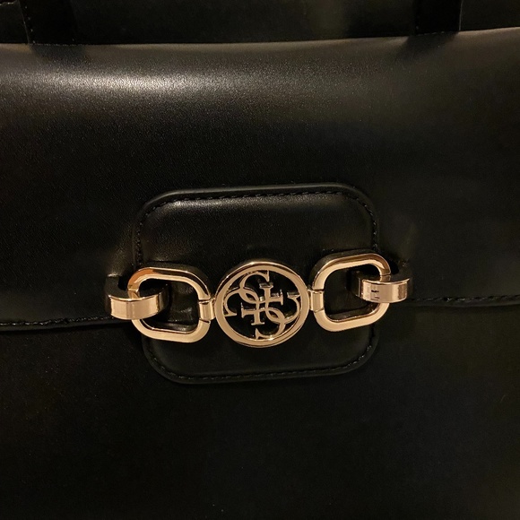 Guess Satchel/ Crossbody Bag - Picture 3 of 9